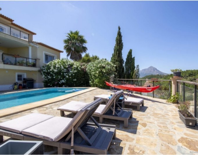 Villa de lujo con vistas al mar de ocho camas en venta en Jávea - Imagen 22