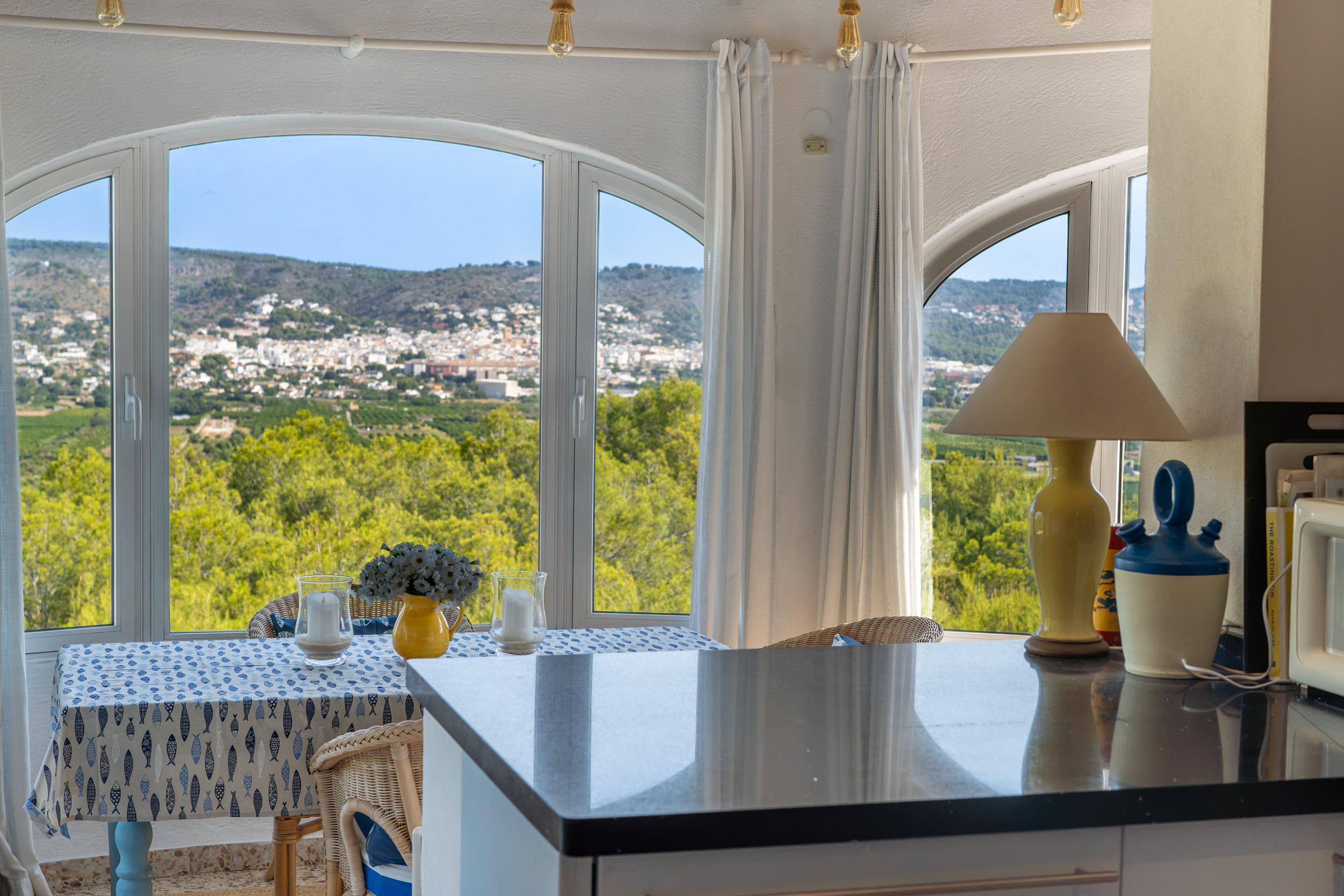     Sea View Villa with Panoramic Montgó Views