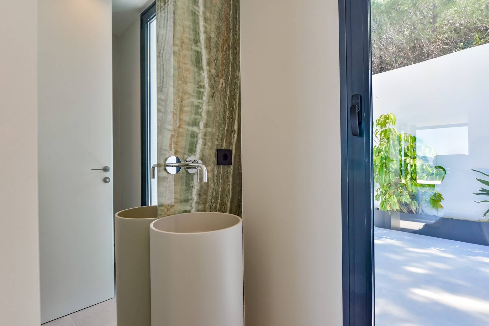 Contemporary Sea-View Villa in Altea Hills