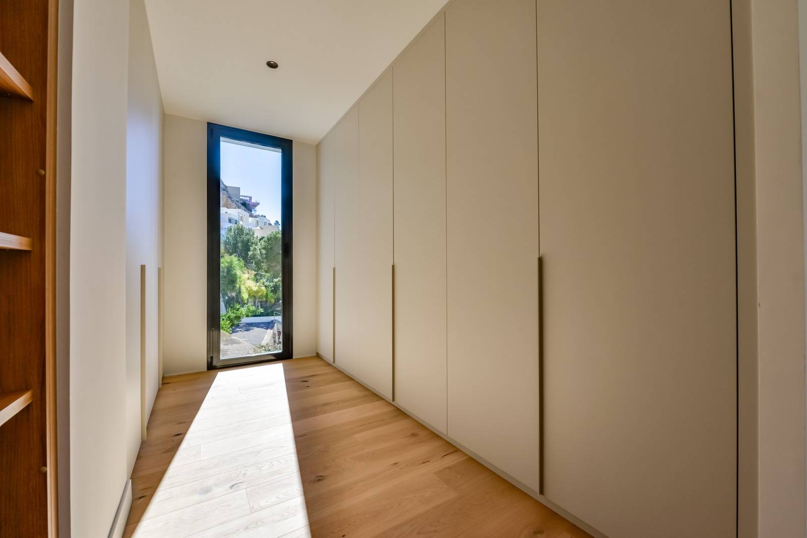 Contemporary Sea-View Villa in Altea Hills