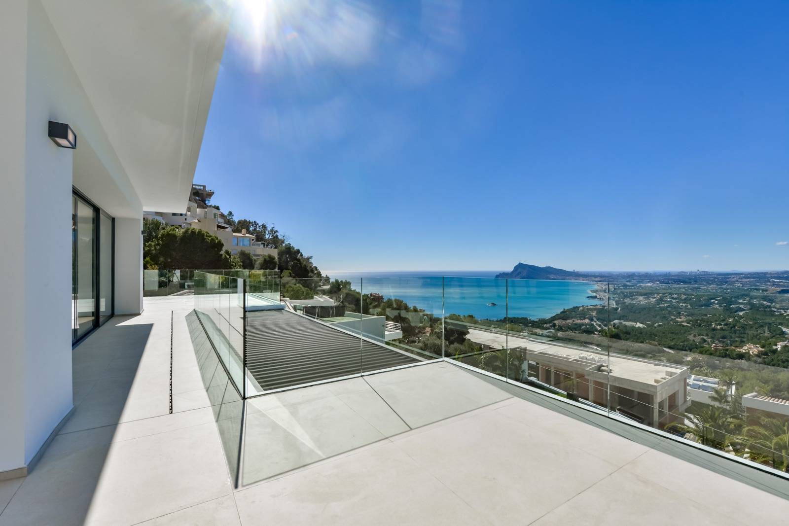 Contemporary Sea-View Villa in Altea Hills