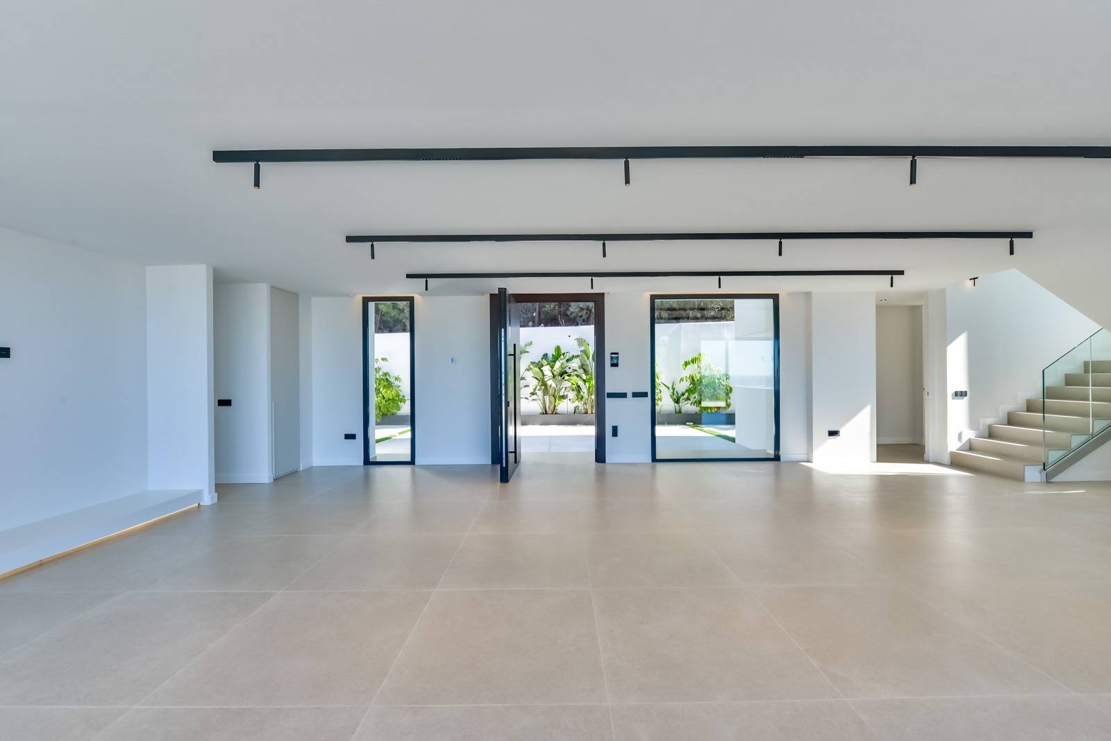Contemporary Sea-View Villa in Altea Hills