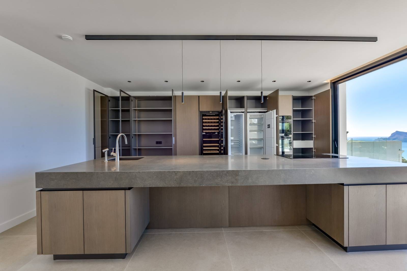 Contemporary Sea-View Villa in Altea Hills