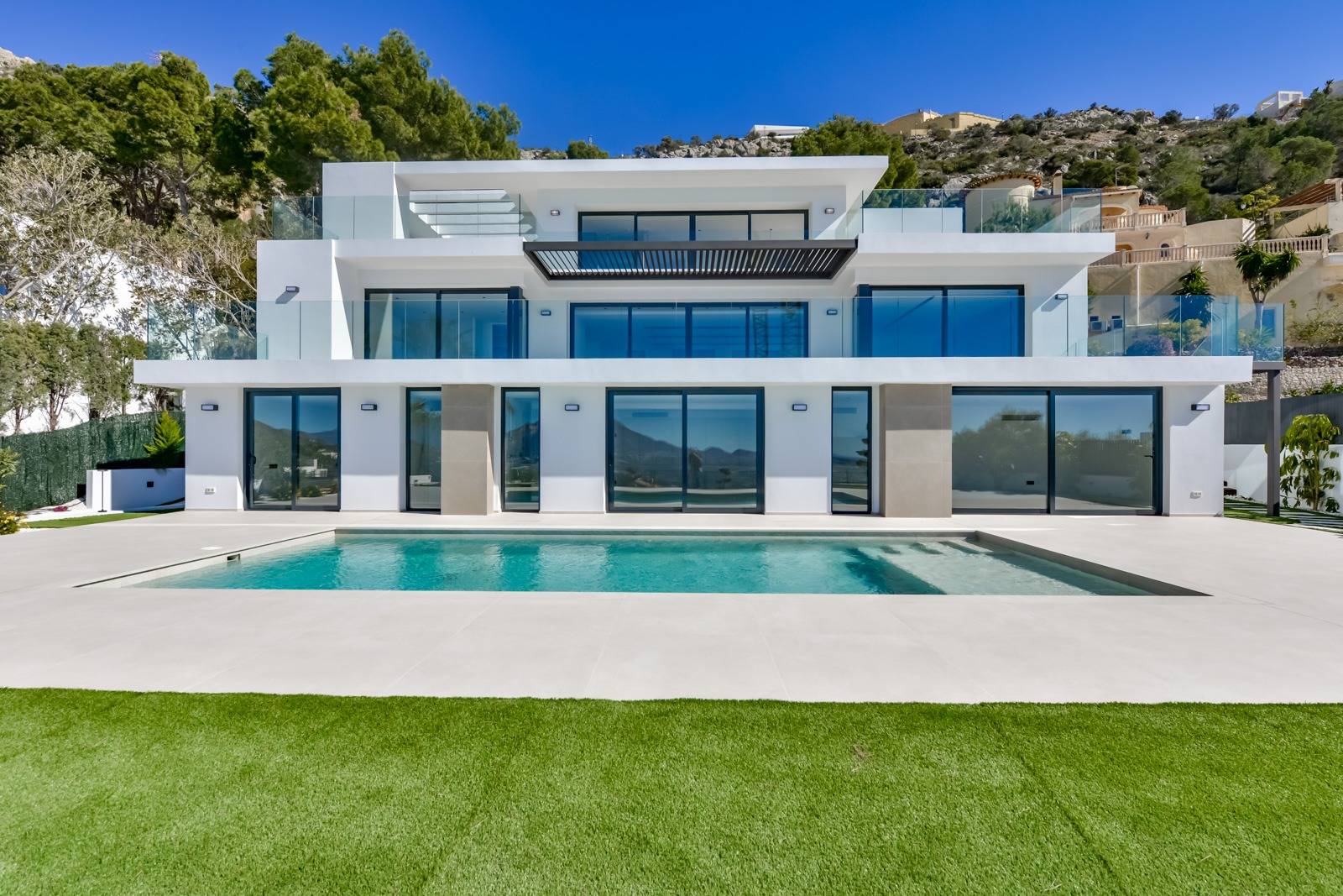 Contemporary Sea-View Villa in Altea Hills
