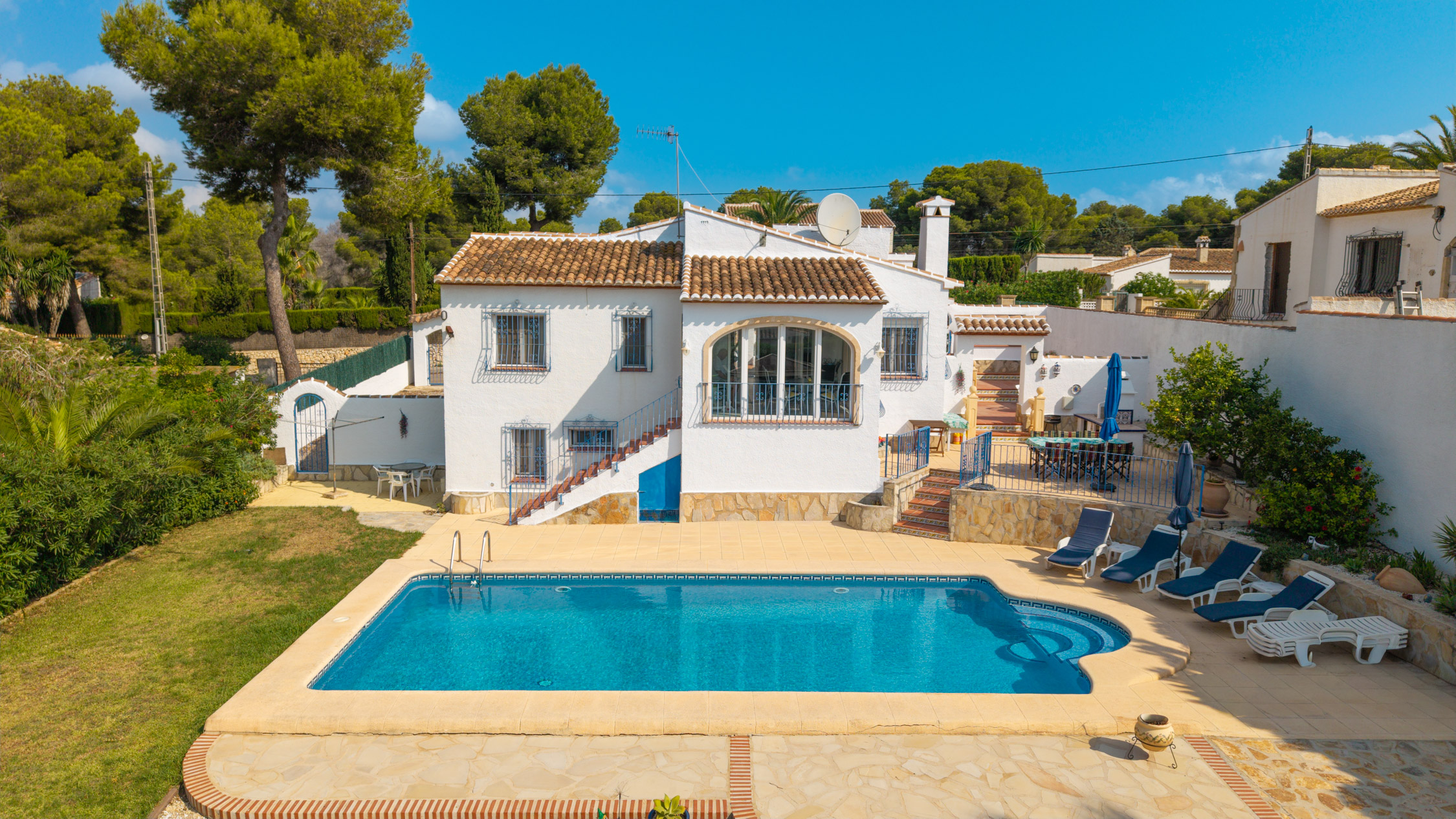 South-Facing Costa Nova Villa - Imagen 1