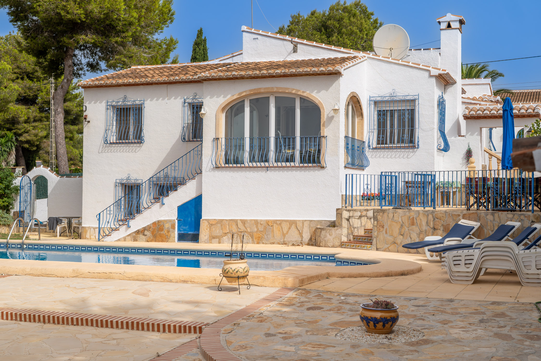 South-Facing Costa Nova Villa - Imagen 2