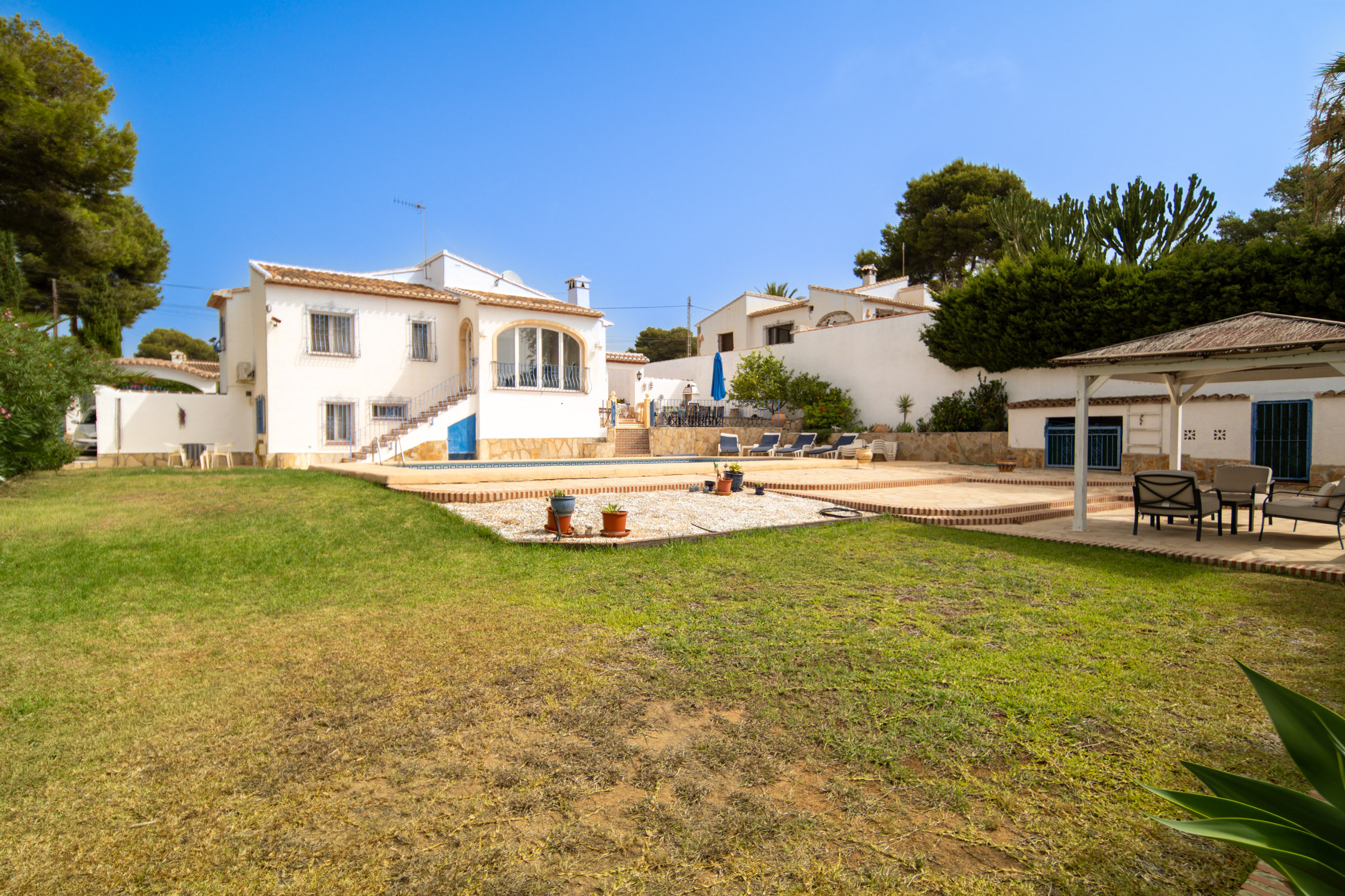 South-Facing Costa Nova Villa - Imagen 46