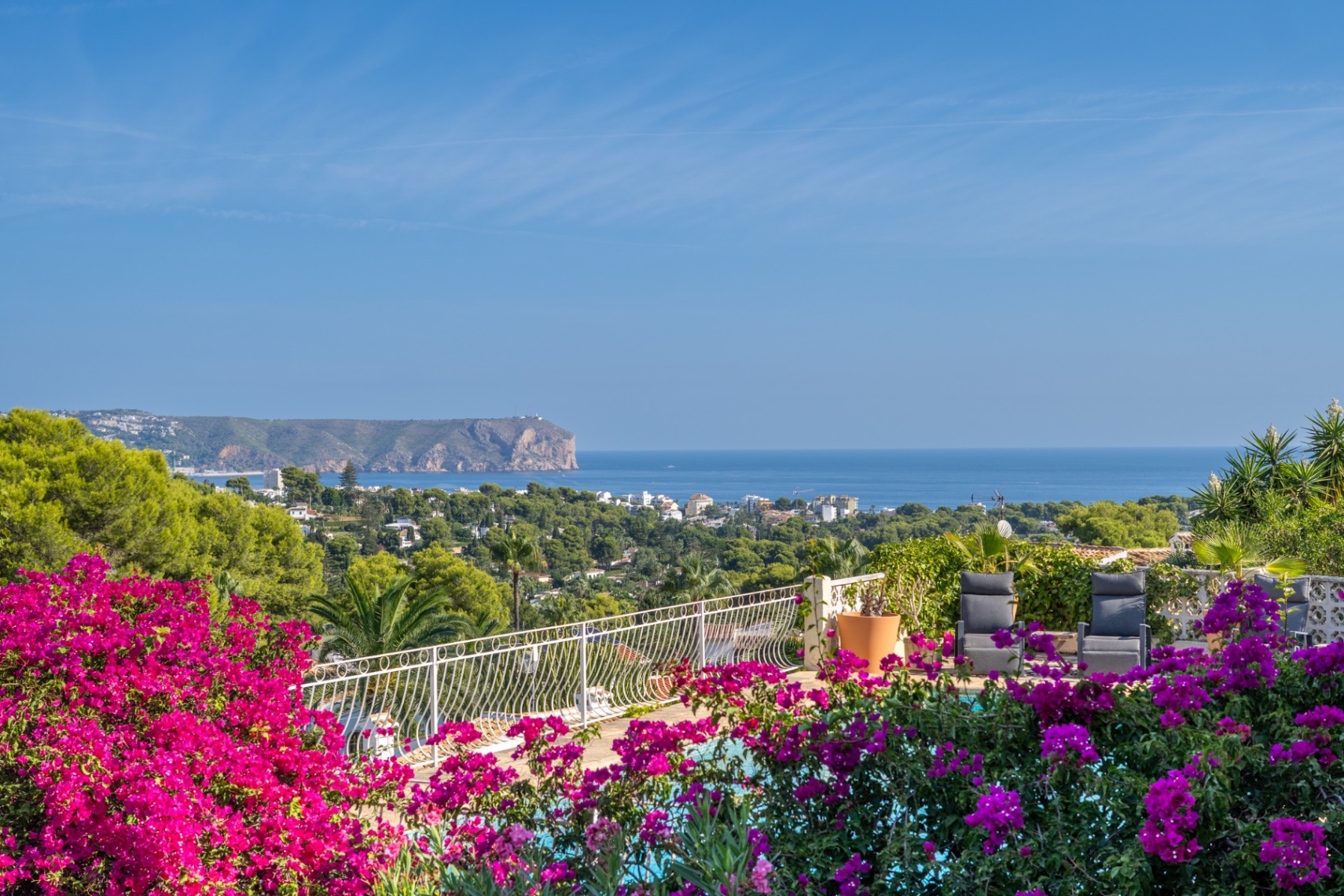 Villa te koop in Jávea met uitzicht op zee, zwembad en toeristische vergunning - Imagen 14