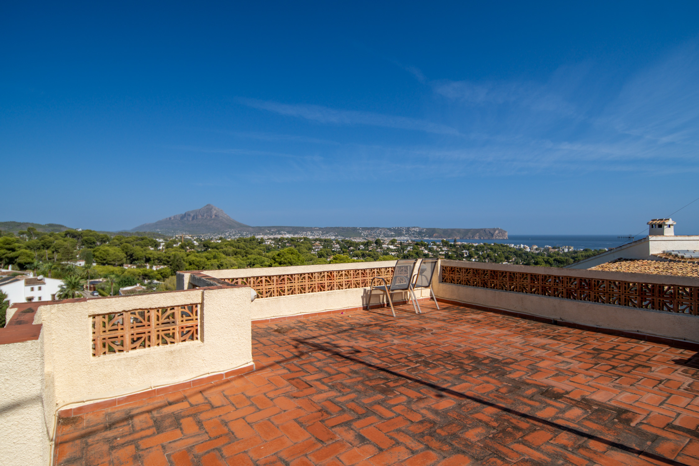 Villa te koop in Jávea met uitzicht op zee, zwembad en toeristische vergunning - Imagen 39