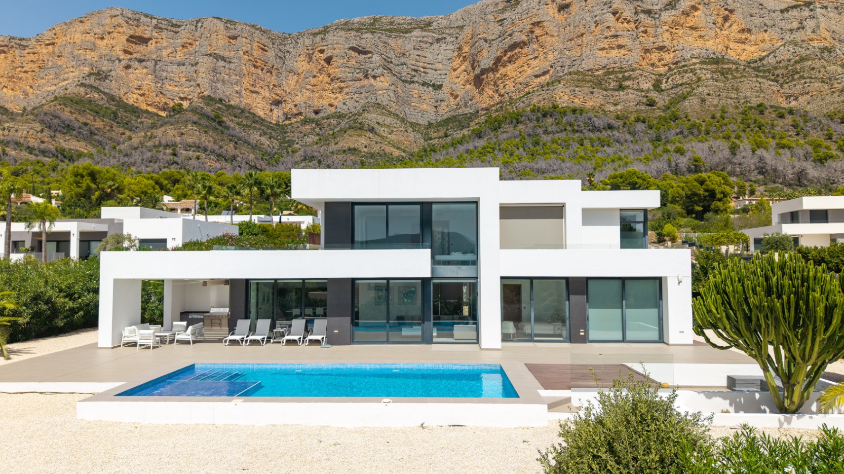 Modern 5 Bedroom Villa in Jávea Montgó - Imagen 1