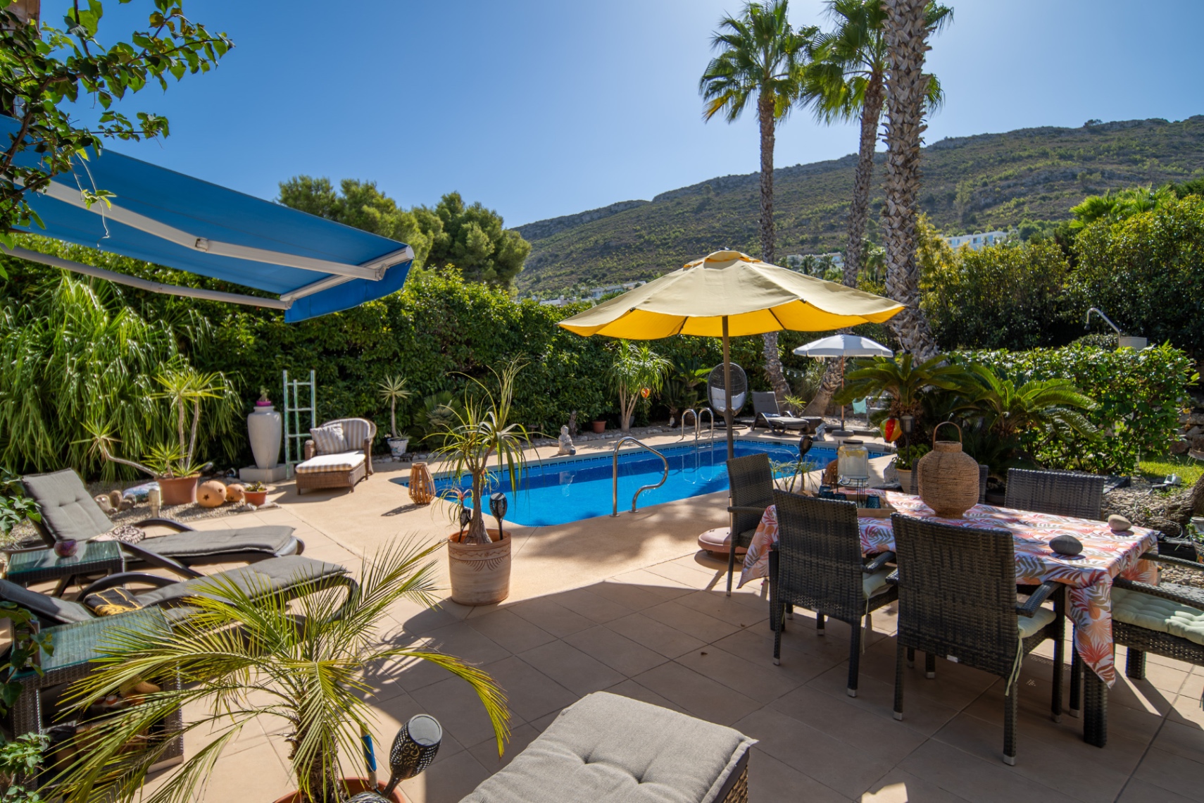 Immaculate 3 Bedroom Villa with Pool & Montgó Views in Jávea