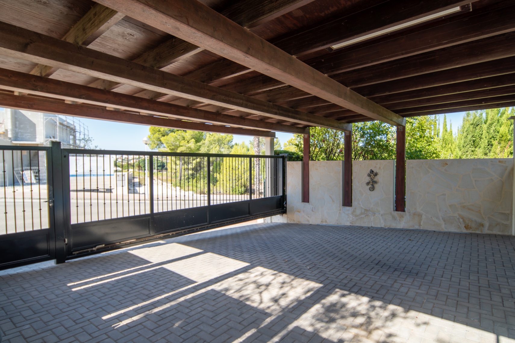 Immaculate 3 Bedroom Villa with Pool & Montgó Views in Jávea