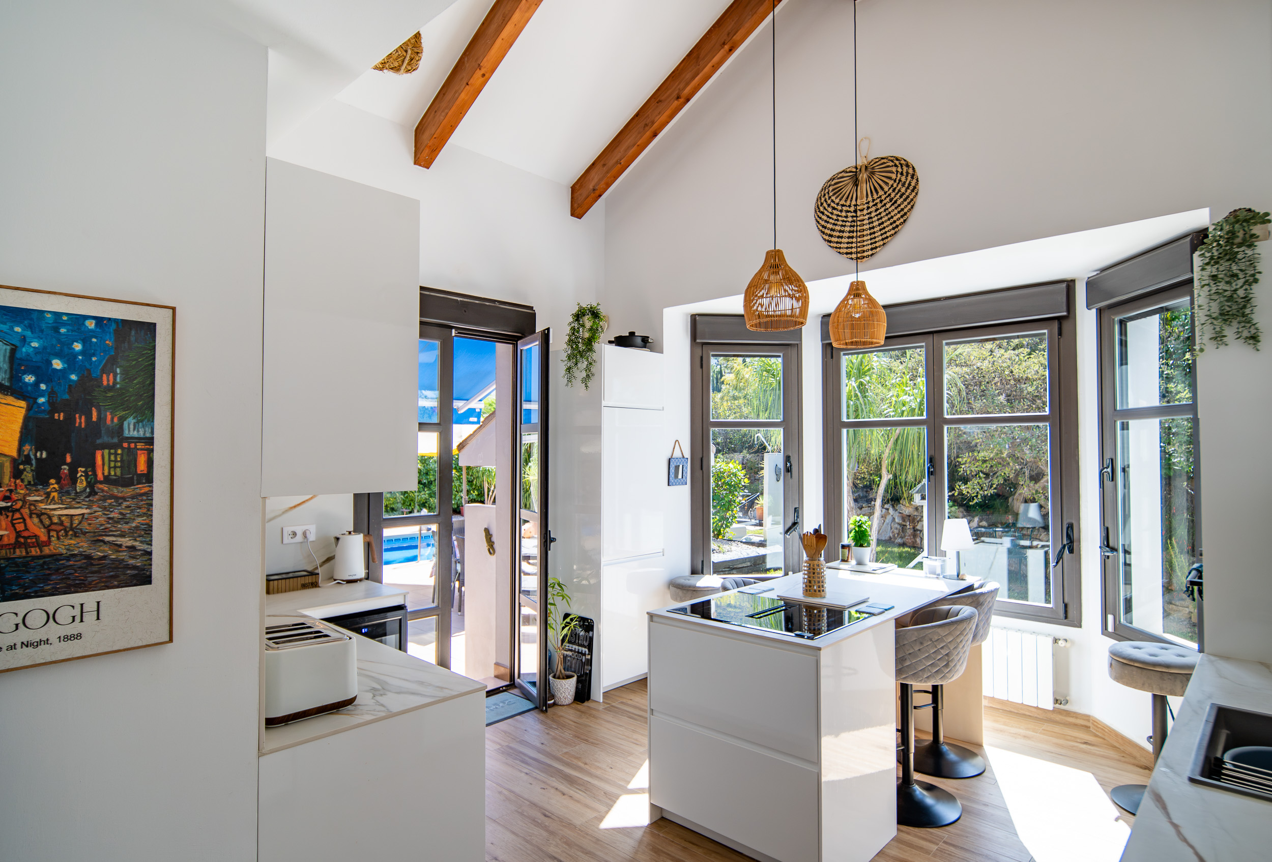Immaculate 3 Bedroom Villa with Pool & Montgó Views in Jávea