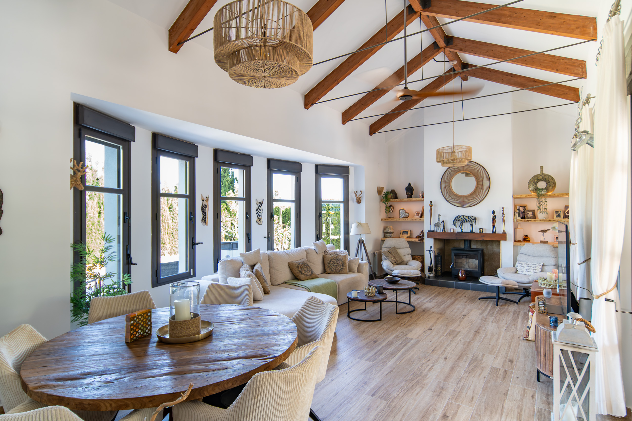 Immaculate 3 Bedroom Villa with Pool & Montgó Views in Jávea