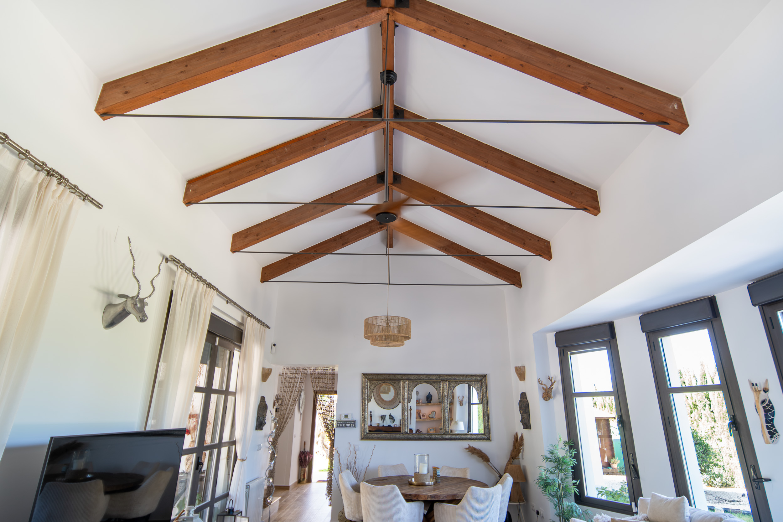 Immaculate 3 Bedroom Villa with Pool & Montgó Views in Jávea