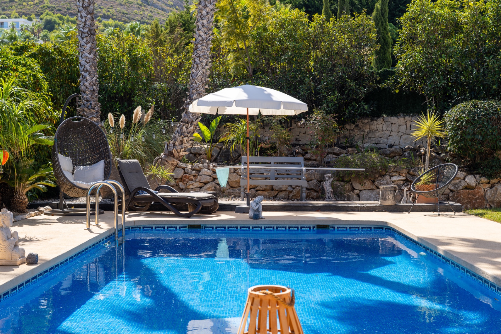 Immaculate 3 Bedroom Villa with Pool & Montgó Views in Jávea
