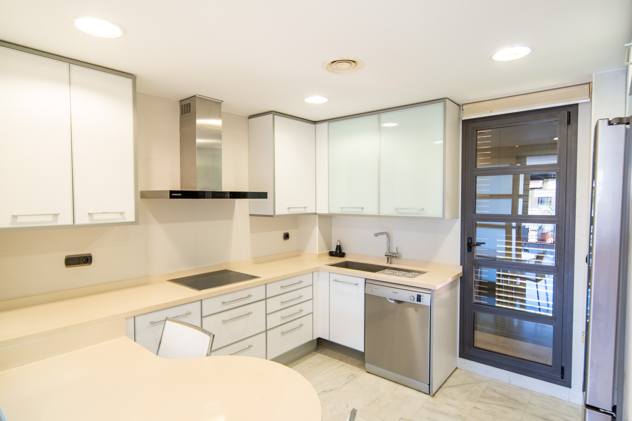 Spacious, Sea View, Penthouse, Three Terraces, Jacuzzi and Jávea.