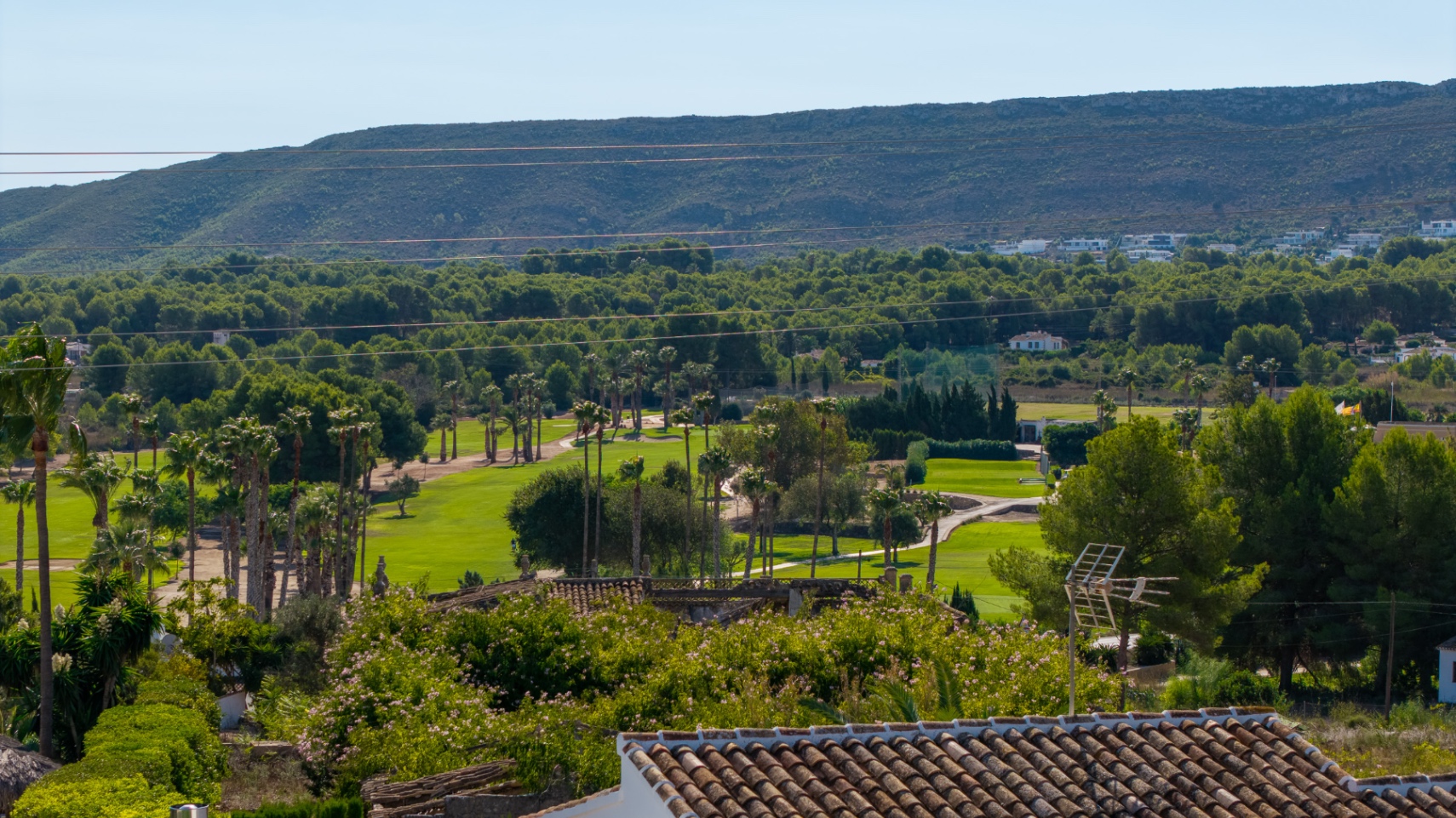 Renovated Golfside Villa with Montgó Views