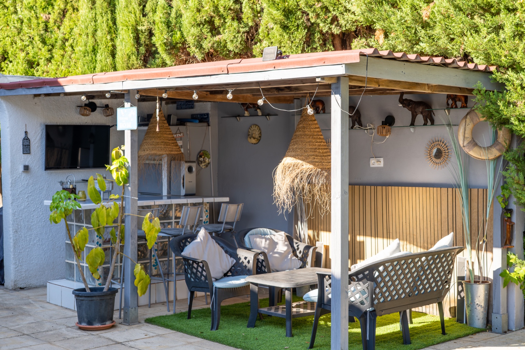 Renovated Golfside Villa with Montgó Views