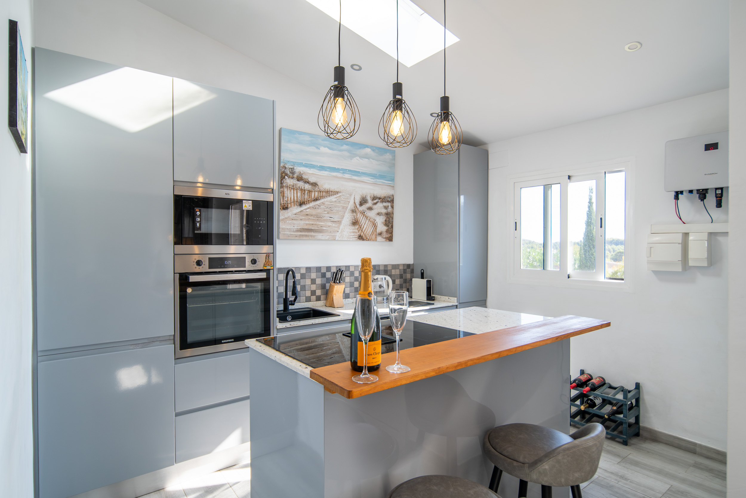 Renovated Golfside Villa with Montgó Views