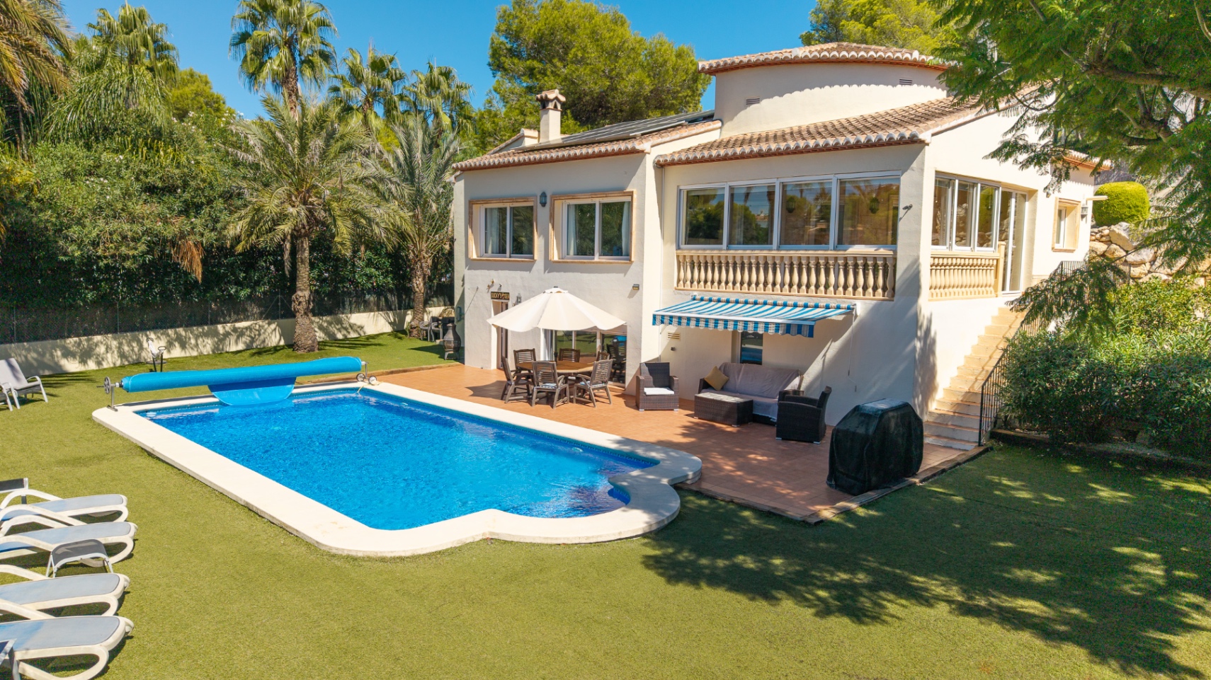 Villa méditerranéenne spacieuse avec piscine chauffée - Imagen 1