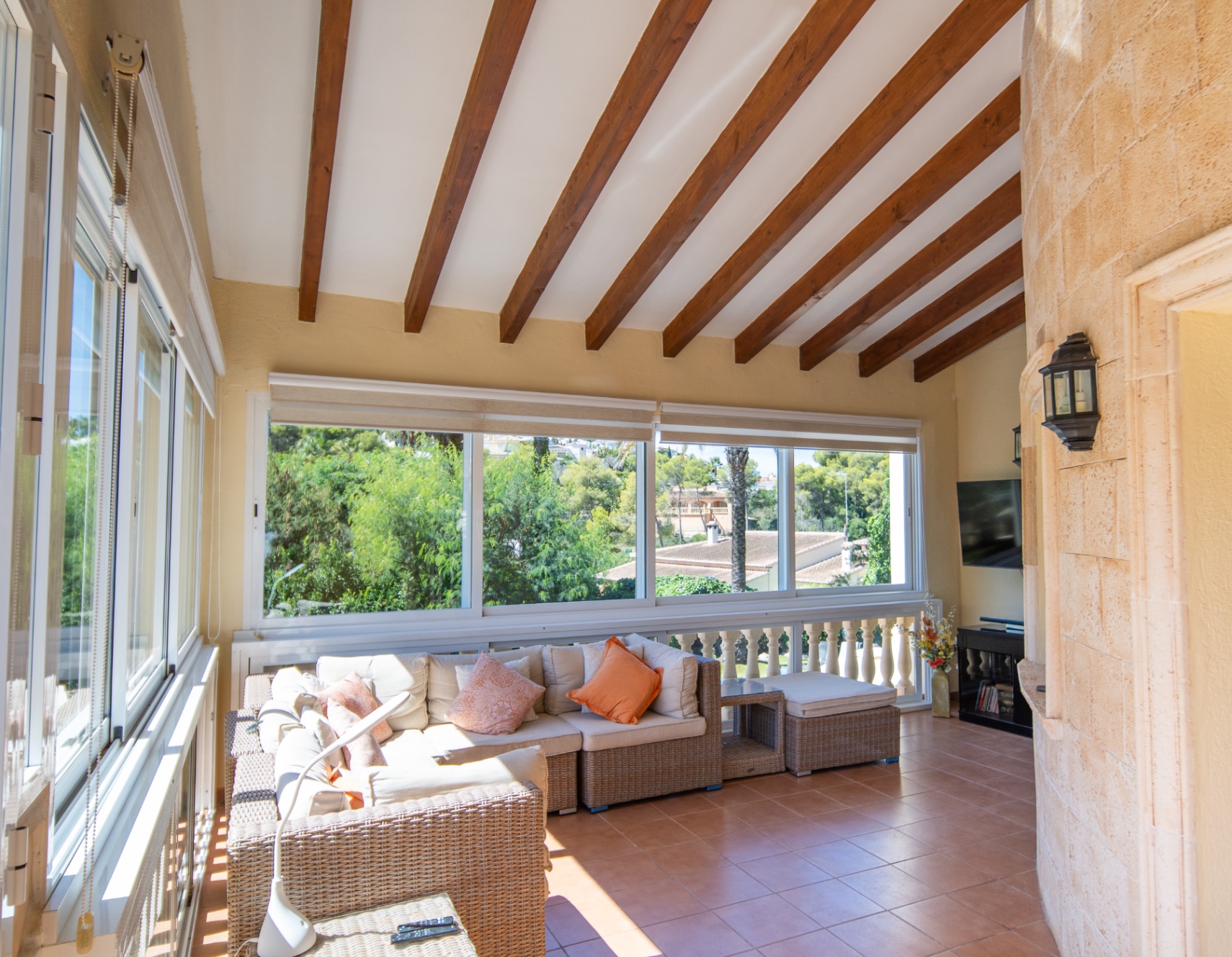 Villa méditerranéenne spacieuse avec piscine chauffée - Imagen 20