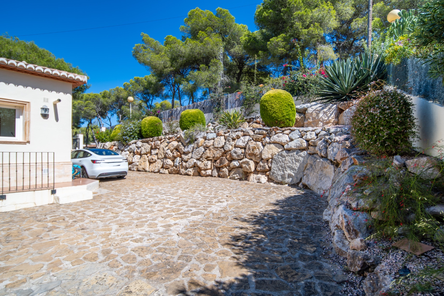 Villa méditerranéenne spacieuse avec piscine chauffée - Imagen 33