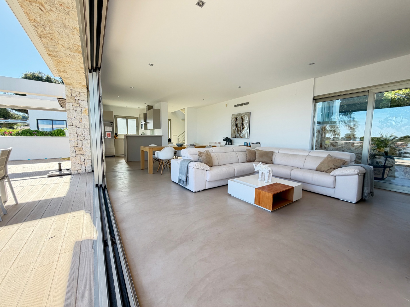 Villa estilo Ibiza con vistas al mar - Imagen 2