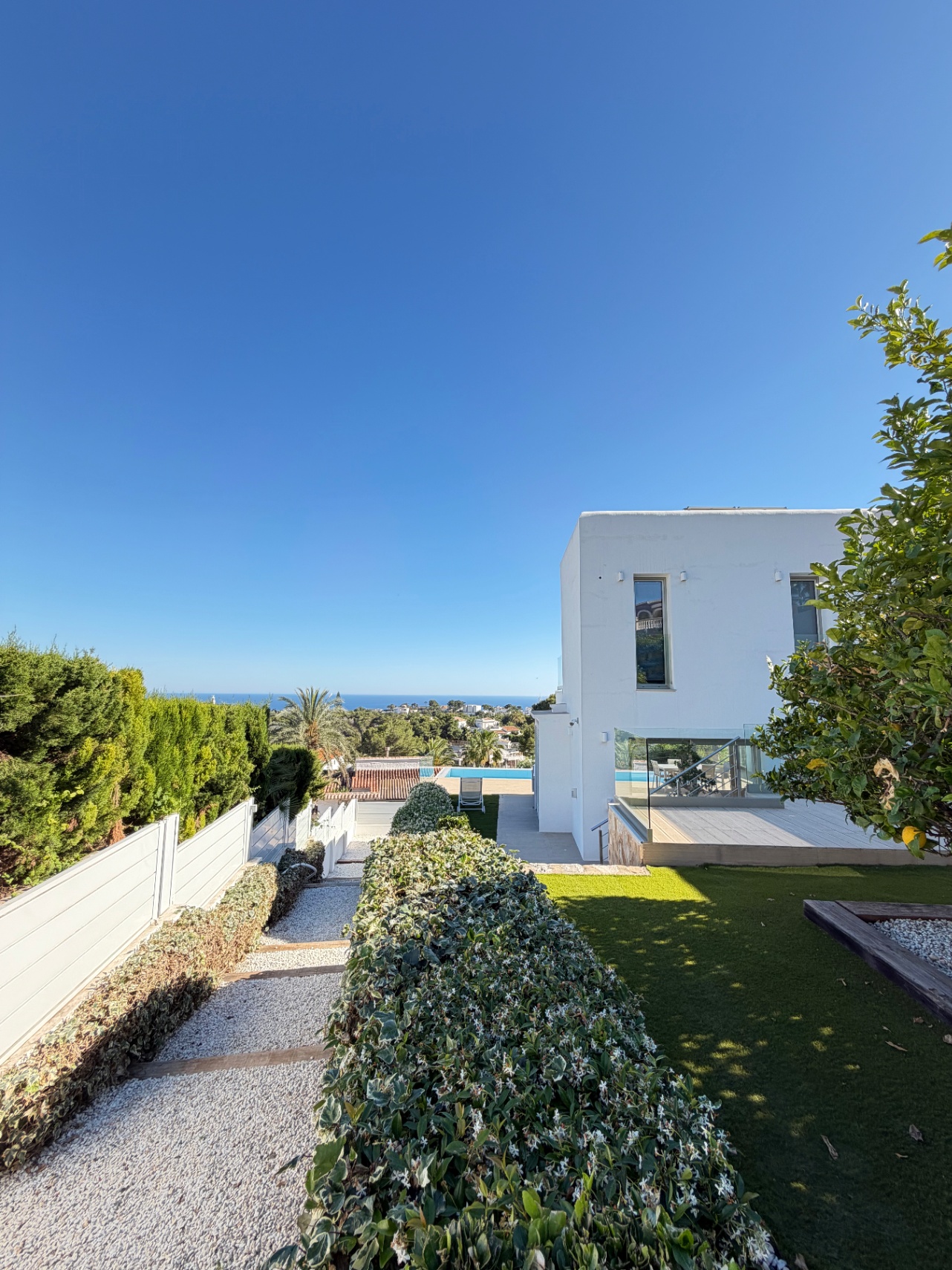 Villa estilo Ibiza con vistas al mar - Imagen 17