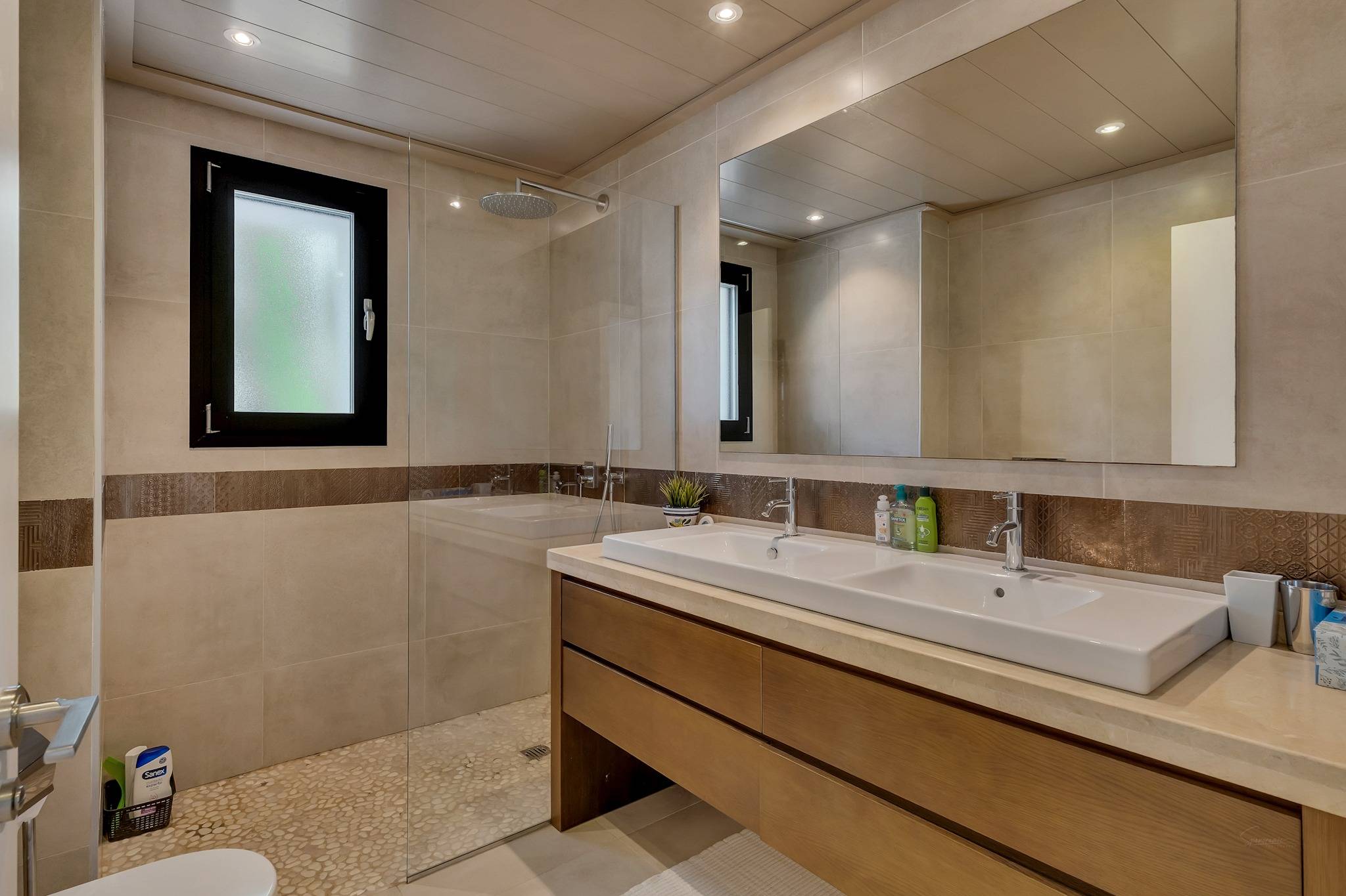 Moderne villa met verwarmd privé zwembad  - Imagen 16