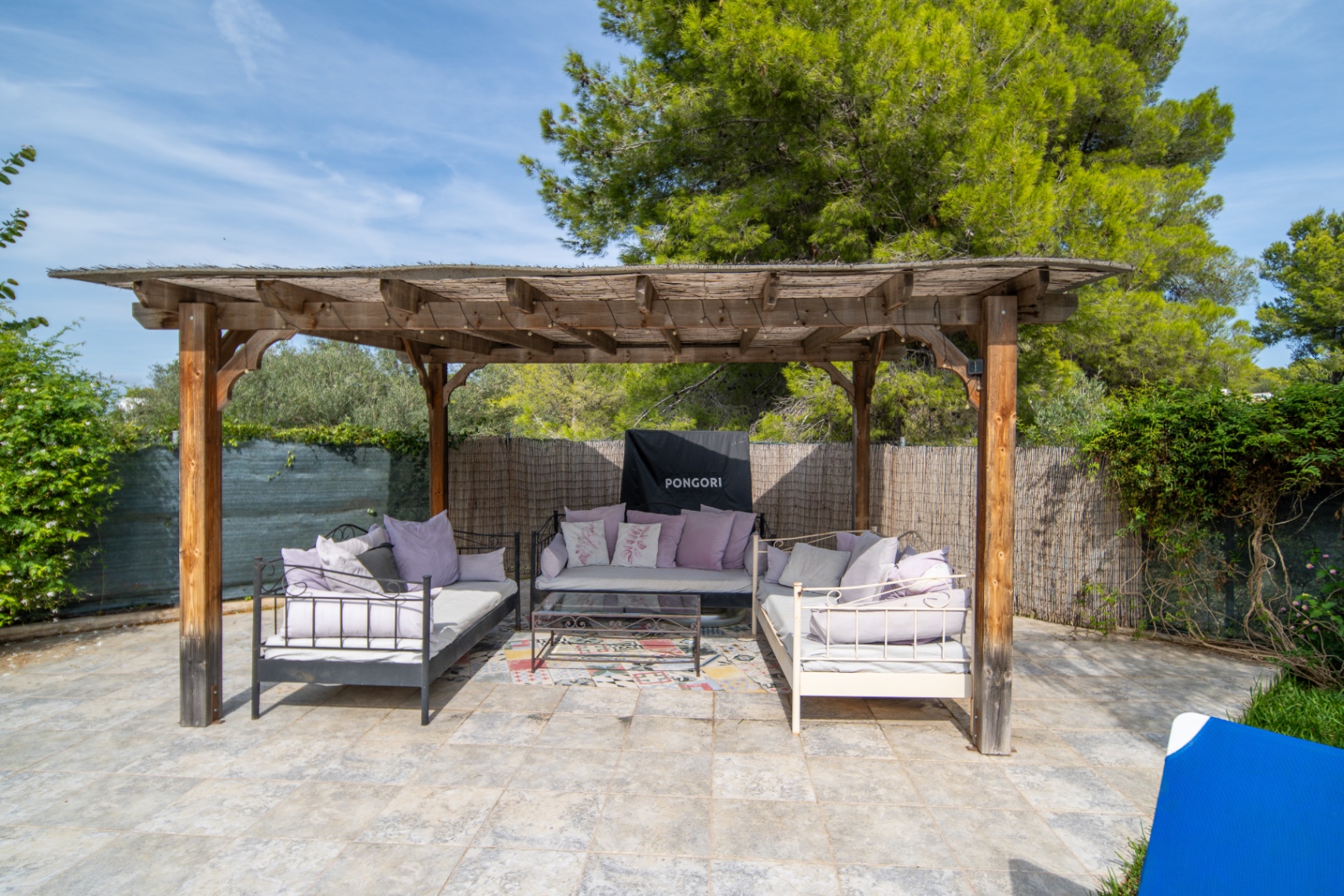 Spacious 5-Bedroom Villa in Adsubia, Jávea with Rental Potential