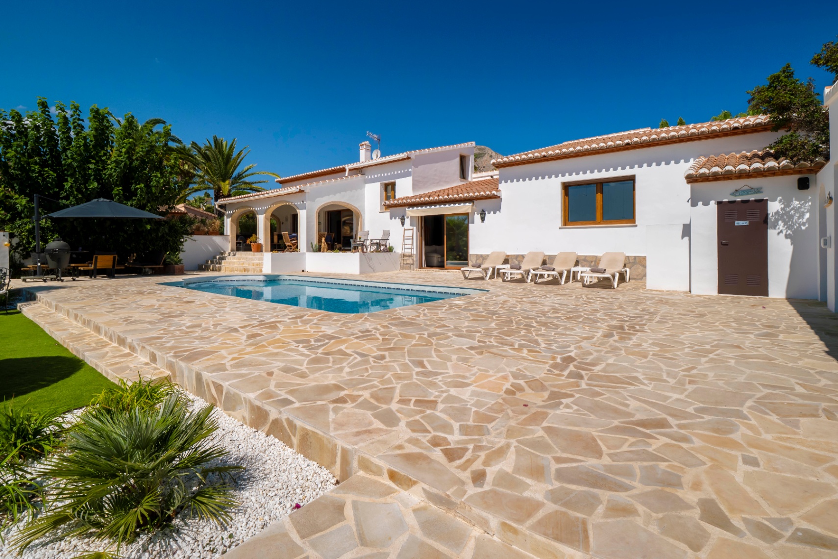 Private Mediterranean Estate at Short Walk from Jávea’s Old Town