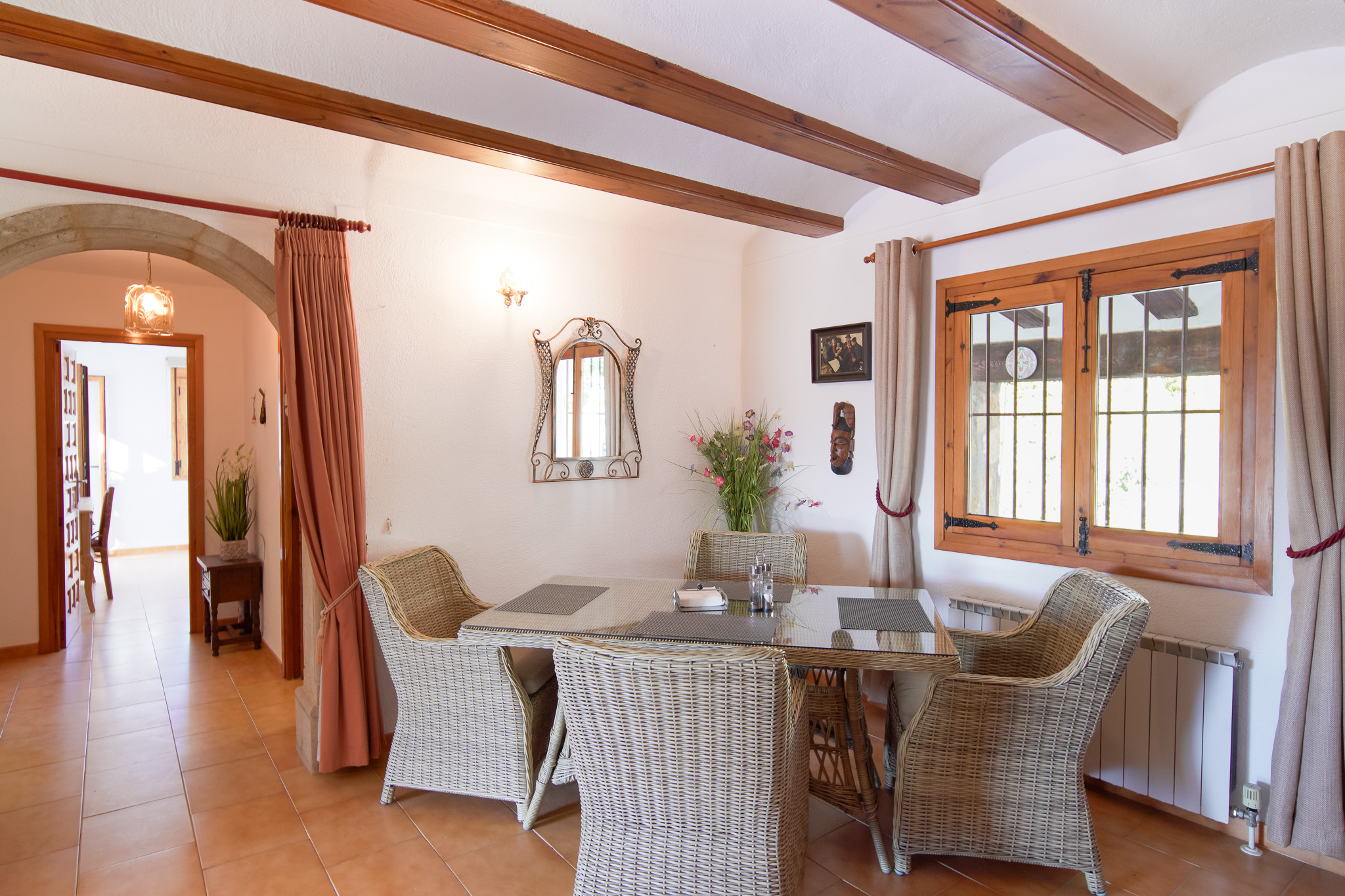 Zeitlose spanische Fünf-Bett-Villa zum Verkauf auf Montgo