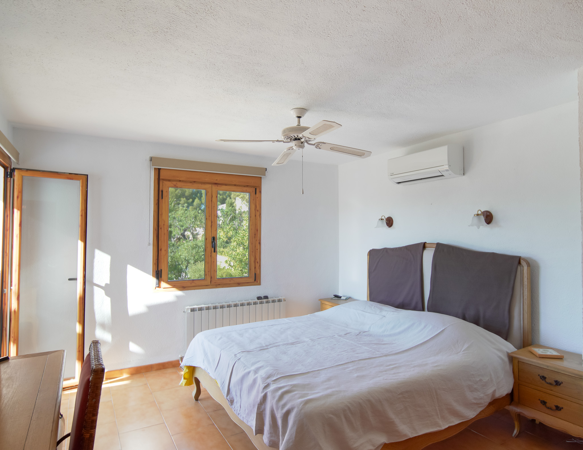 Villa española atemporal de cinco dormitorios en venta en Montgó