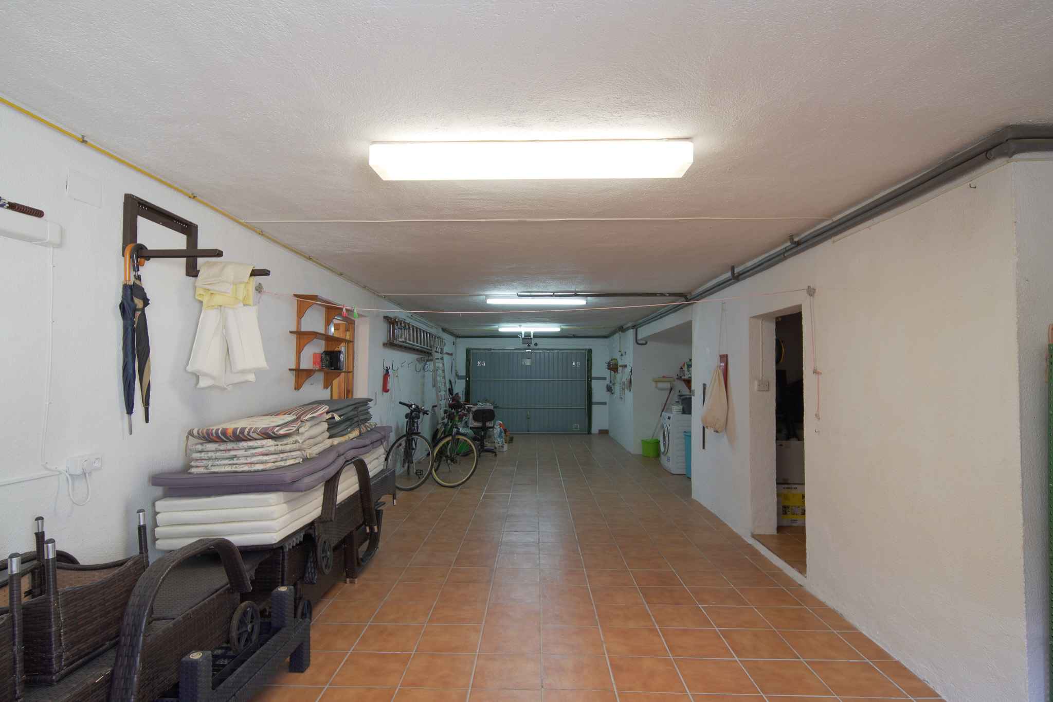 Tijdloze Spaanse villa met vijf slaapkamers te koop op Montgo