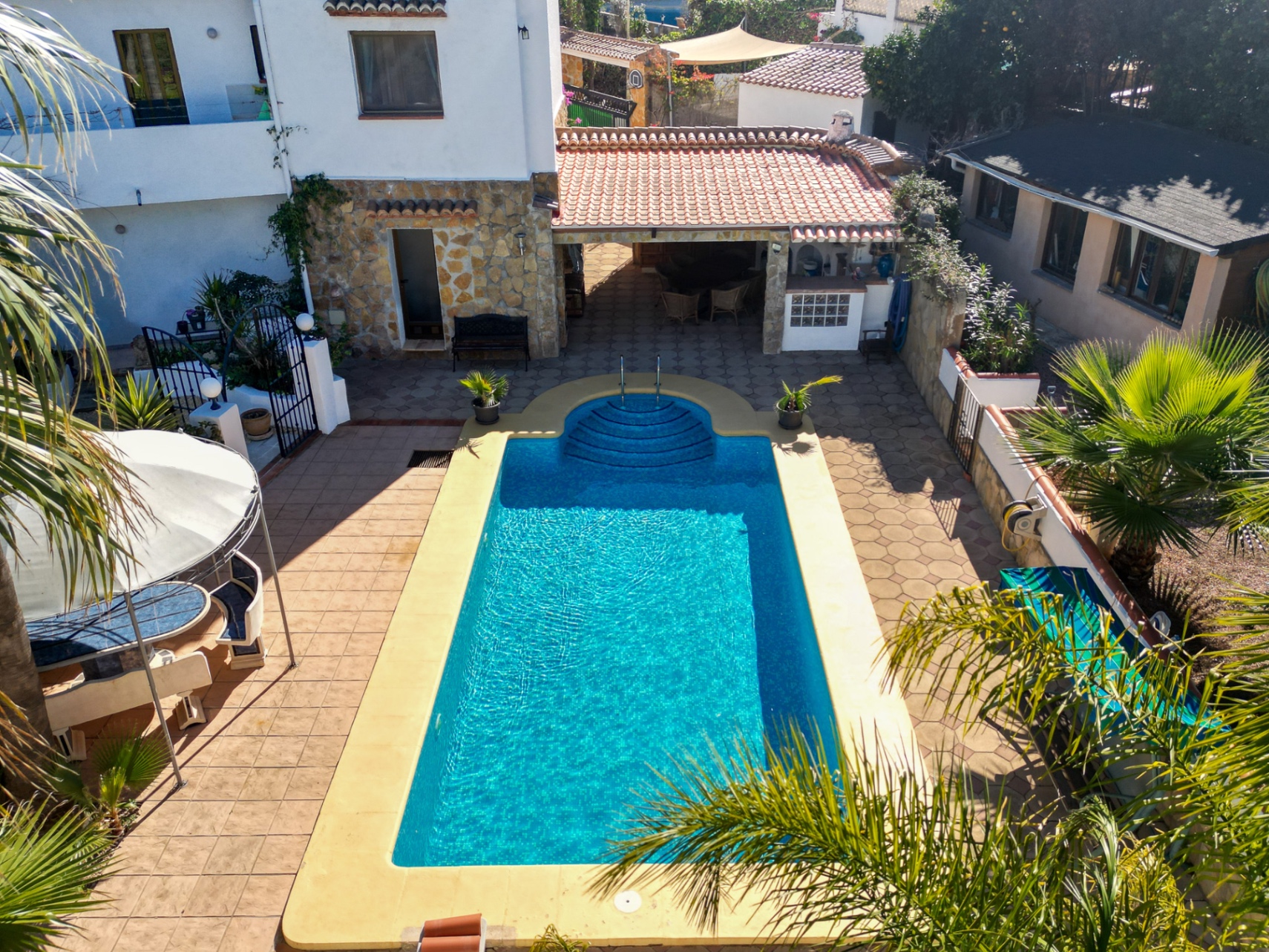 Villa mit Meerblick zum Verkauf in der Nähe von Arenal Beach in Javea
