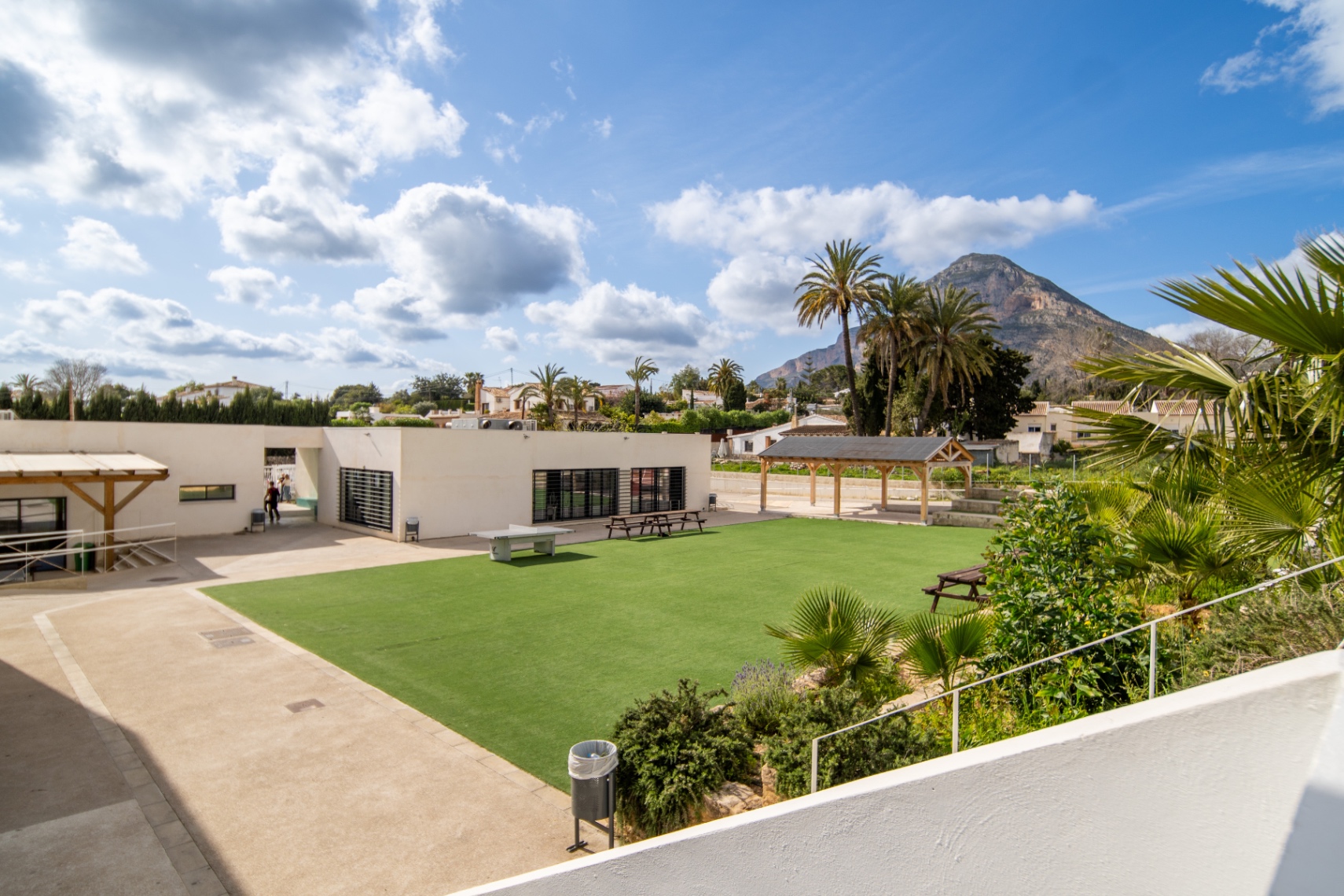 Investment Opportunity - XIC School Building For Sale
