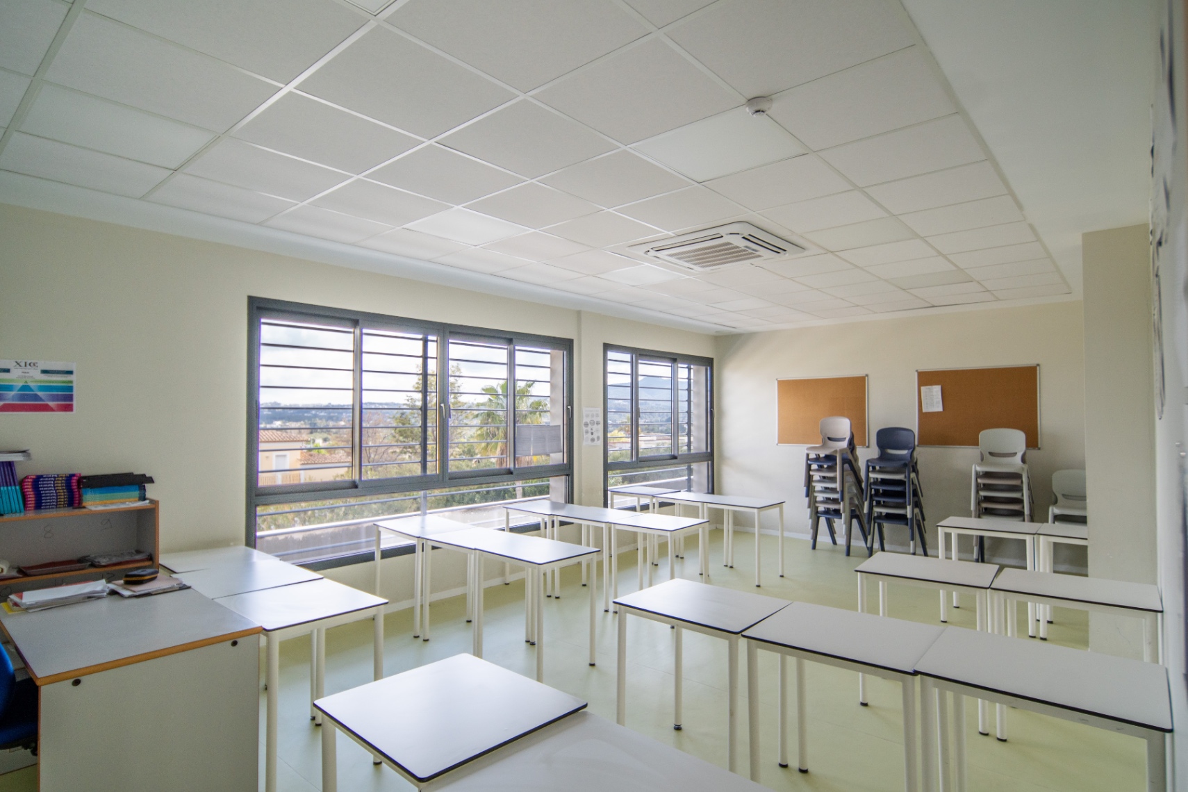 Investment Opportunity - XIC School Building For Sale