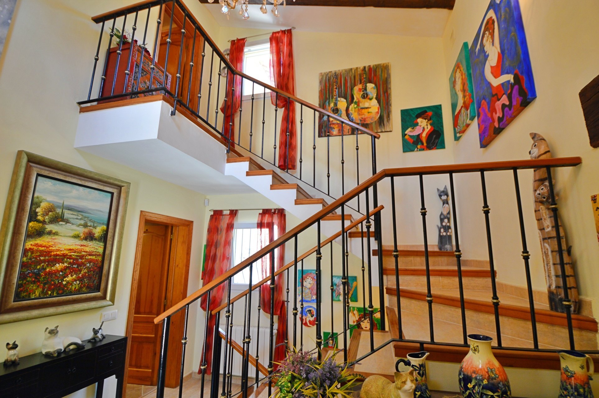 Gran villa de seis dormitorios en venta en El Tosalet