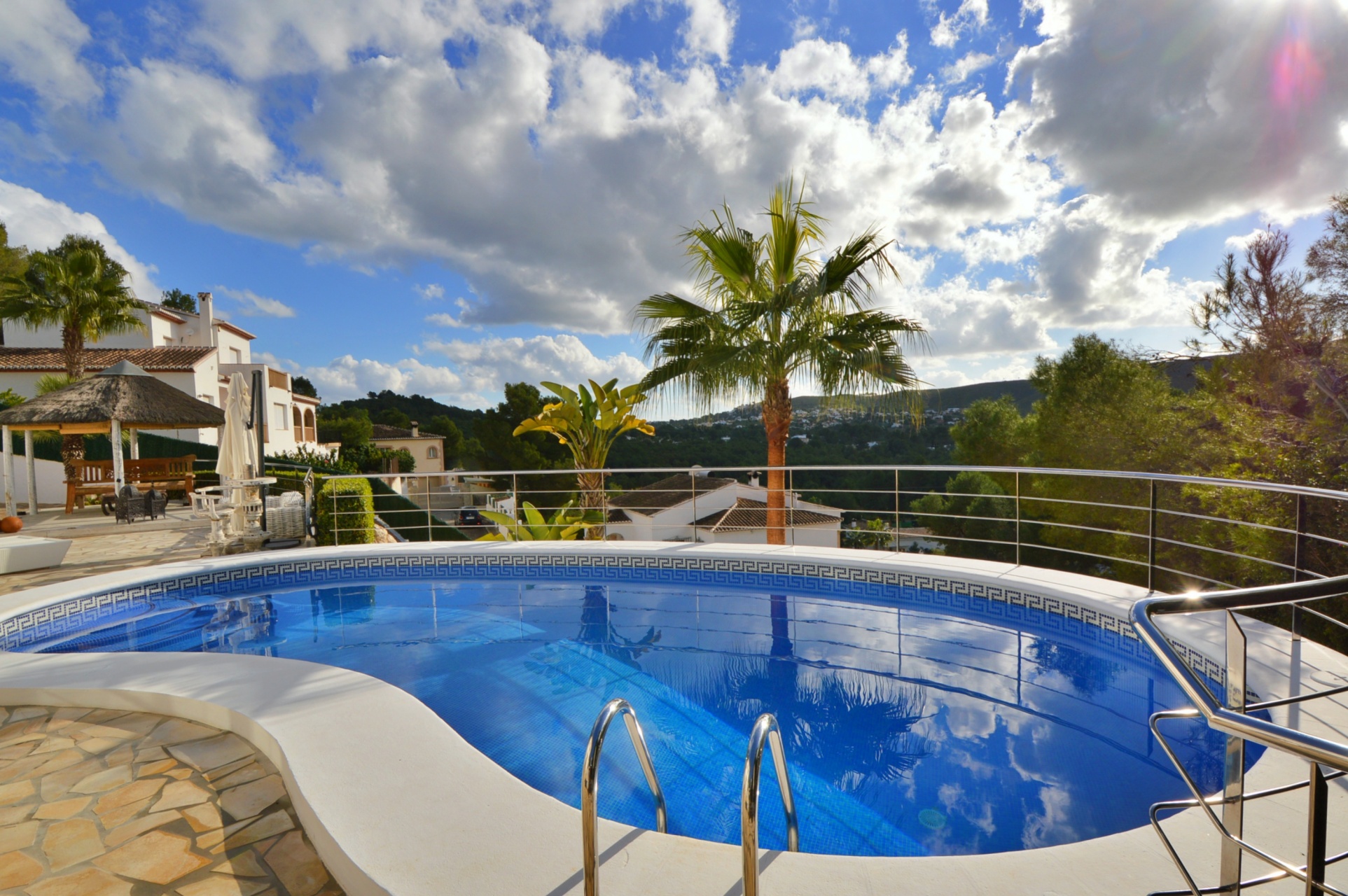 Amazing 5-bed Villa With Views For Sale in Javea