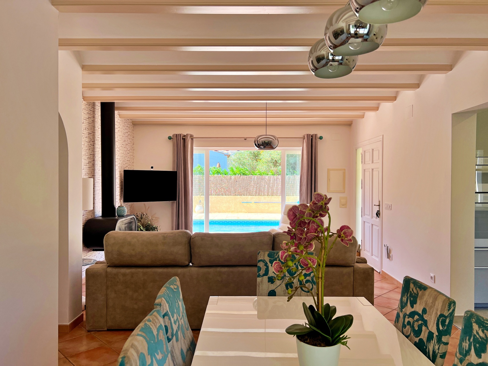 Stunning 4 Bedroom Villa For Sale in Javea