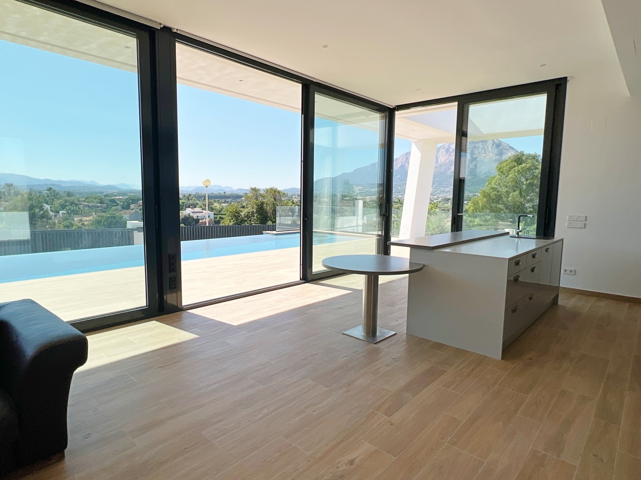 Villa ultra moderna de nueva construcción en venta en Javea