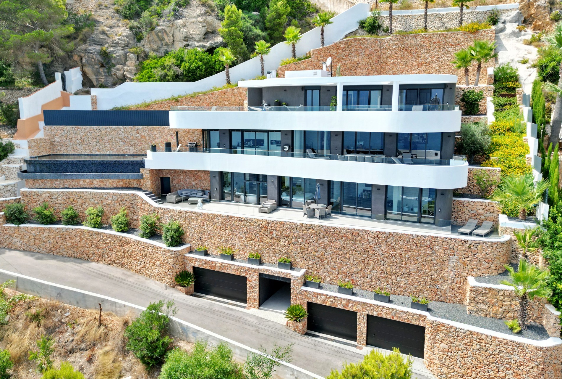 Front Line Modern South Facing New Build Villa in Javea