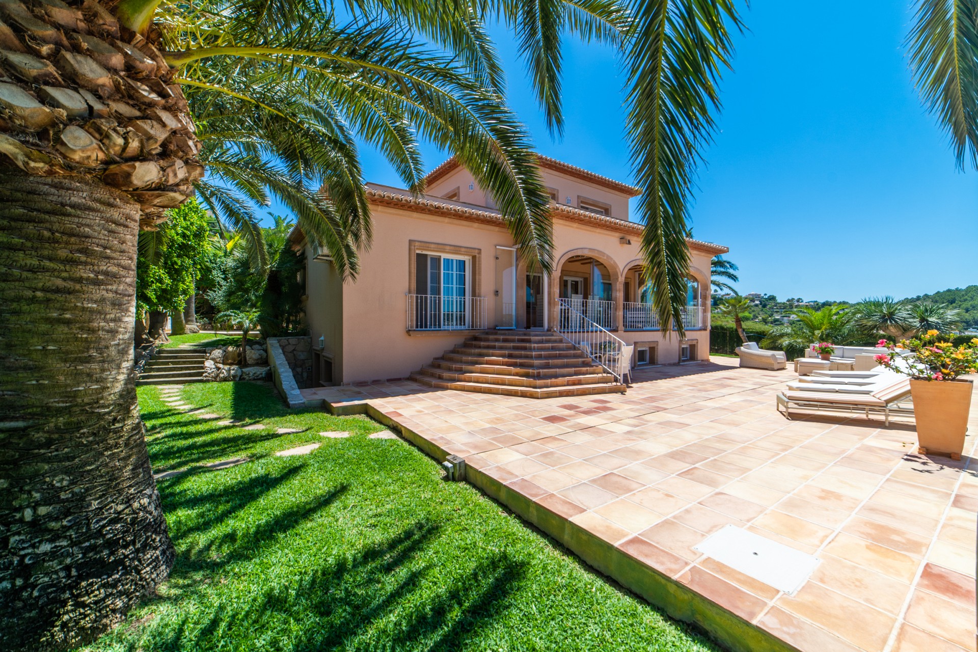 Beautiful Panoramic Sea View Villa For Sale in Javea