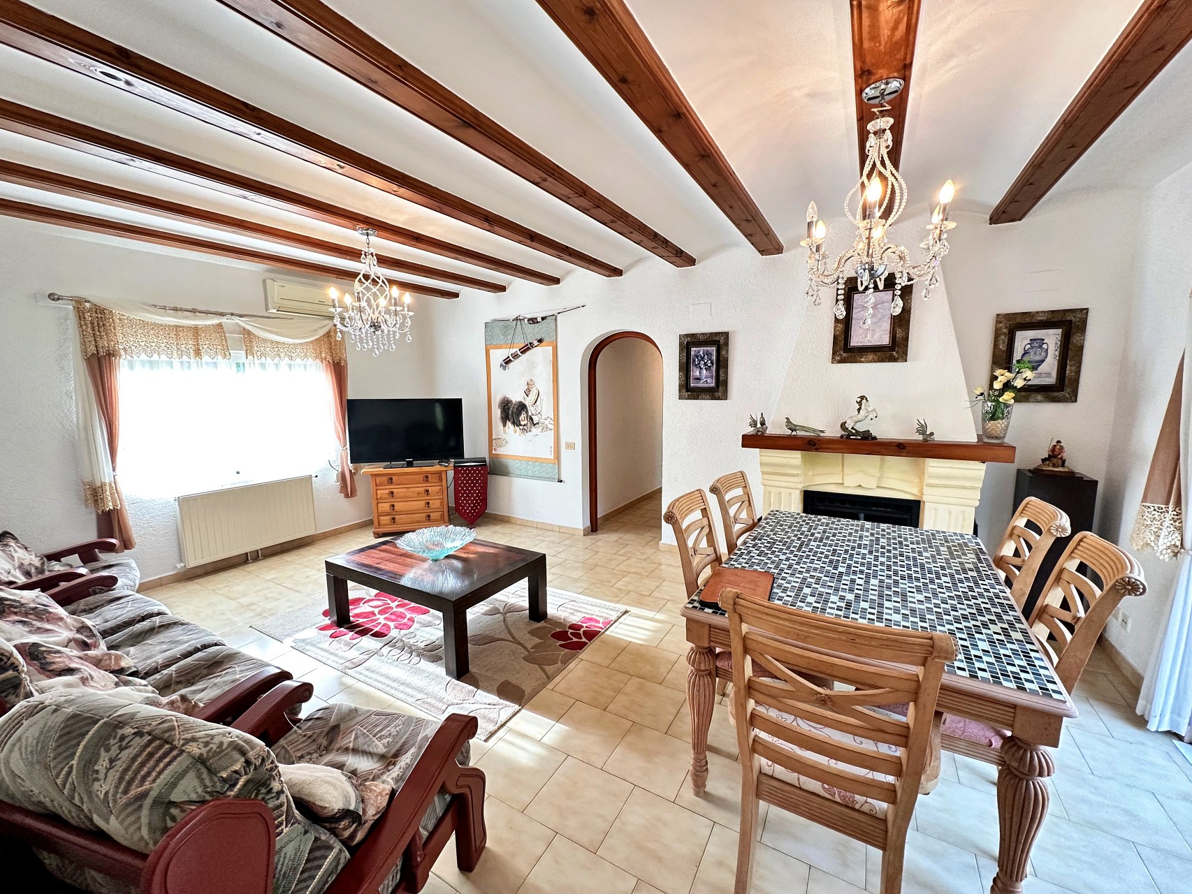 Gran villa de cinco dormitorios en venta en Javea