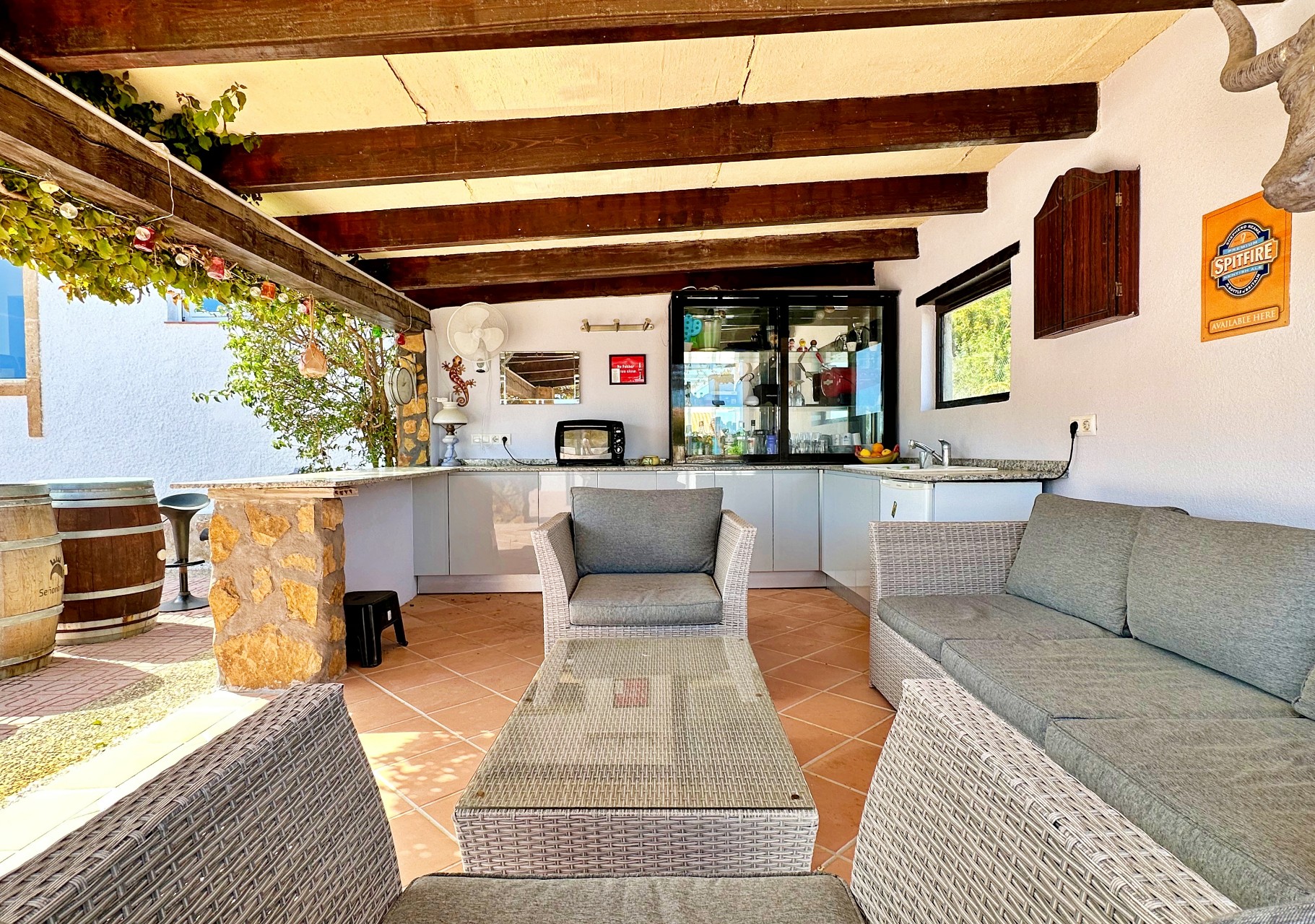 Villa met prachtig uitzicht te koop in de buurt van het Arenal-strand van Javea